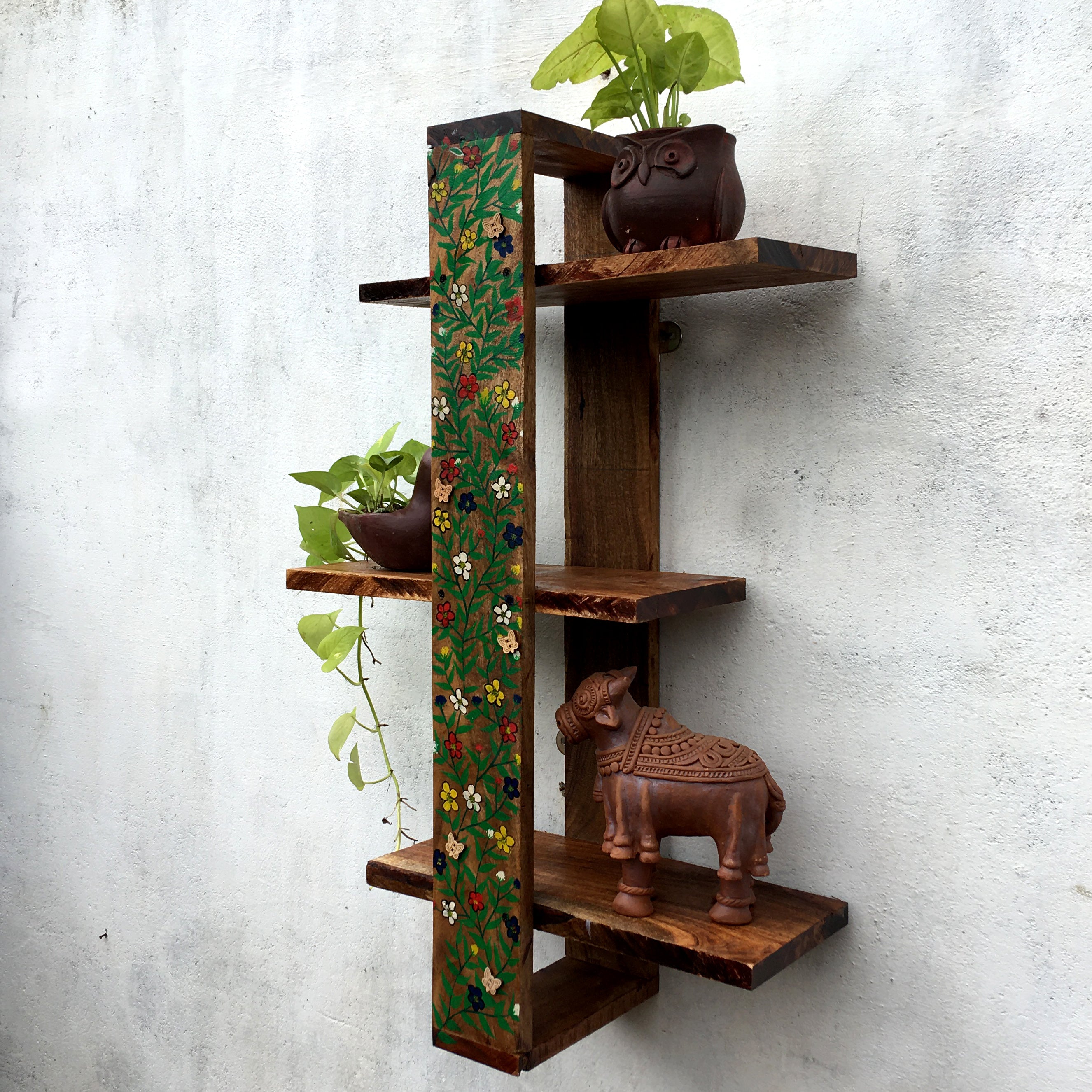 Wooden Long Vertical Wall Rack – Chinhhari Furniture and Handicraft