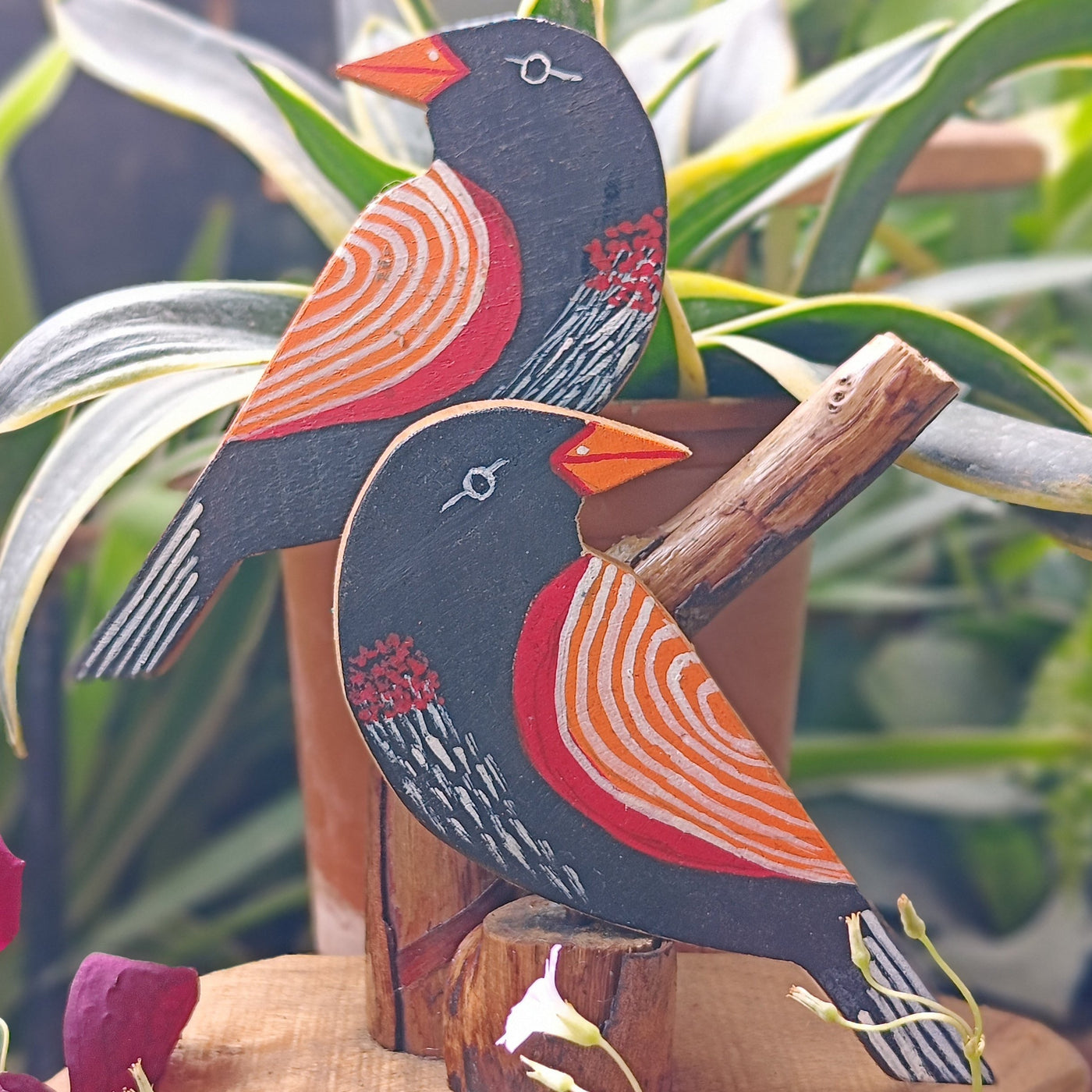 Chinhhari Madai maina bird garden decor