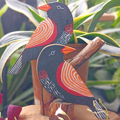 Chinhhari Madai maina bird garden decor