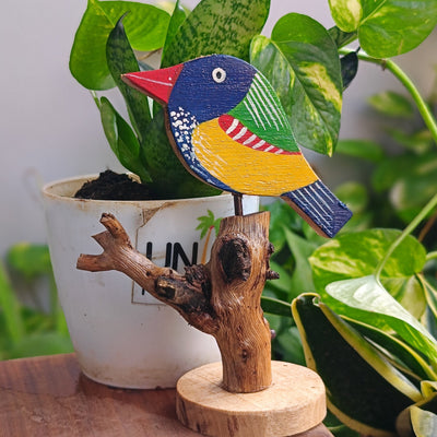 Chinhhari Madai colorful bird garden decor