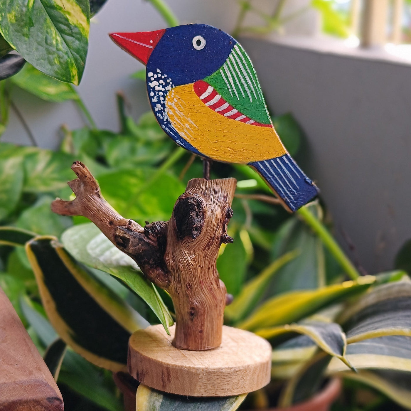 Chinhhari Madai colorful bird garden decor