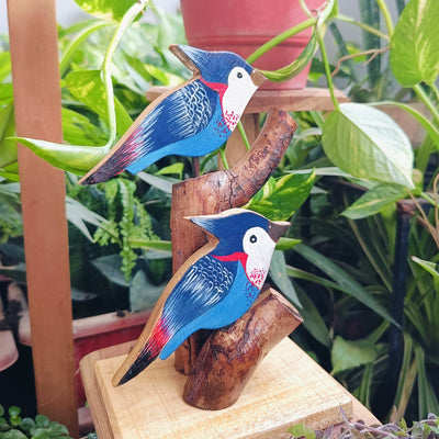 Chinhhari Madai Blue bird garden decor