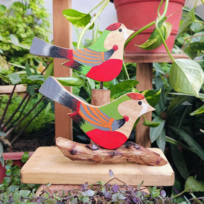 Chinhhari Madai red yellow bird garden decor