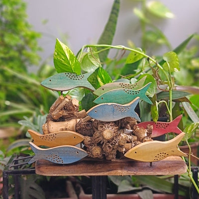 Chinhhari Madai Fishes with coral garden decor