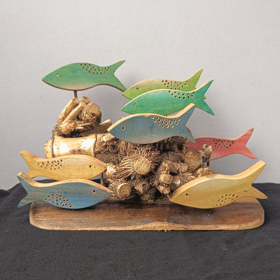 Chinhhari Madai Fishes with coral garden decor