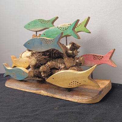 Chinhhari Madai Fishes with coral garden decor