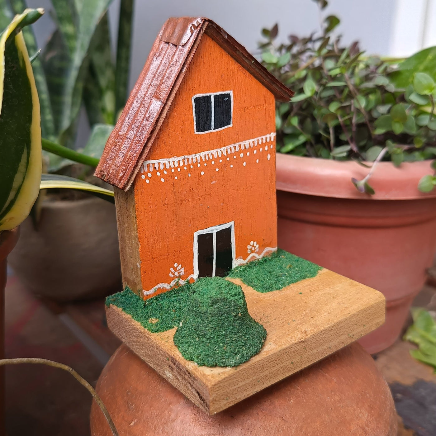 Chinhhari Madai orange tree house garden decor