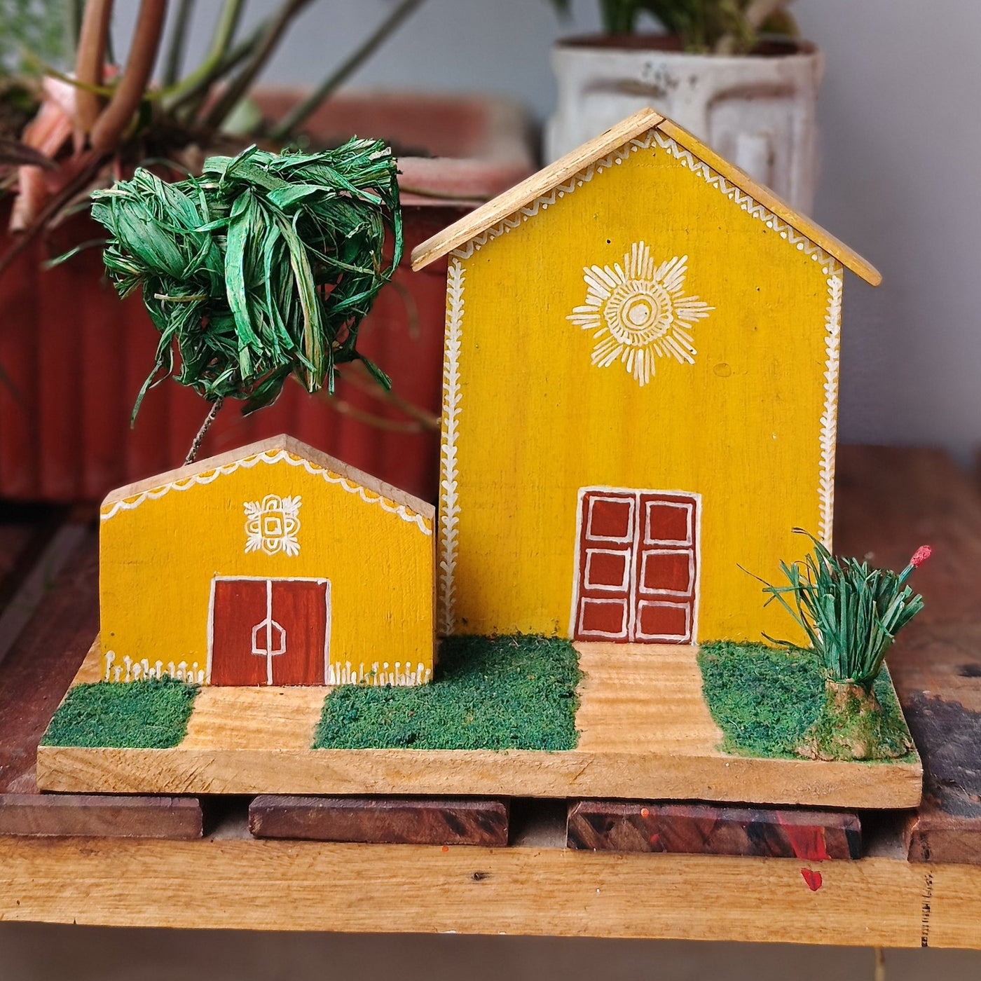 Chinhhari Madai two yellow house garden decor