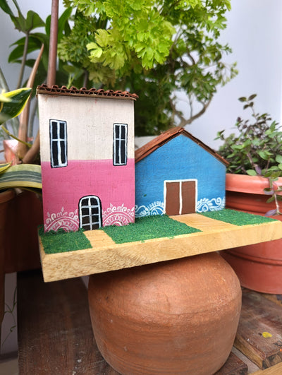 Chinhhari Madai two house blue and white pink garden decor