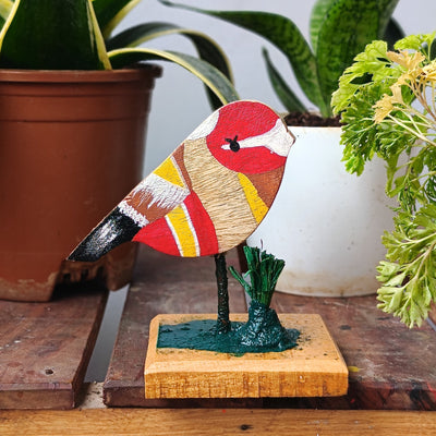 Chinhhari Madai Black red bird garden decor