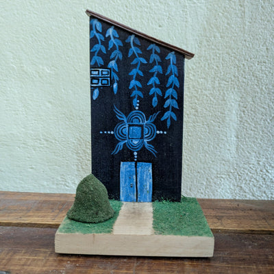 Chinhhari Madai blue house garden decor