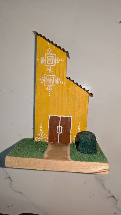 Chinhhari Madai yellow house garden decor