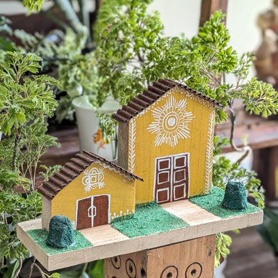 Chinhhari Madai yellow dubble house garden decor