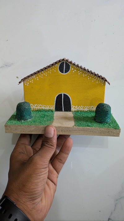 Chinhhari Madai yellow small house garden decor