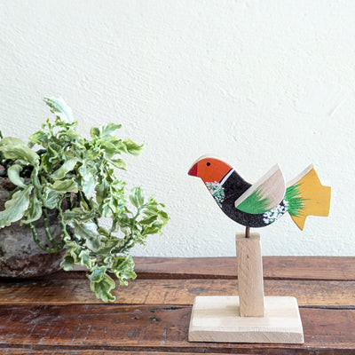 Chinhhari Madai orange black and yellow bird garden decor