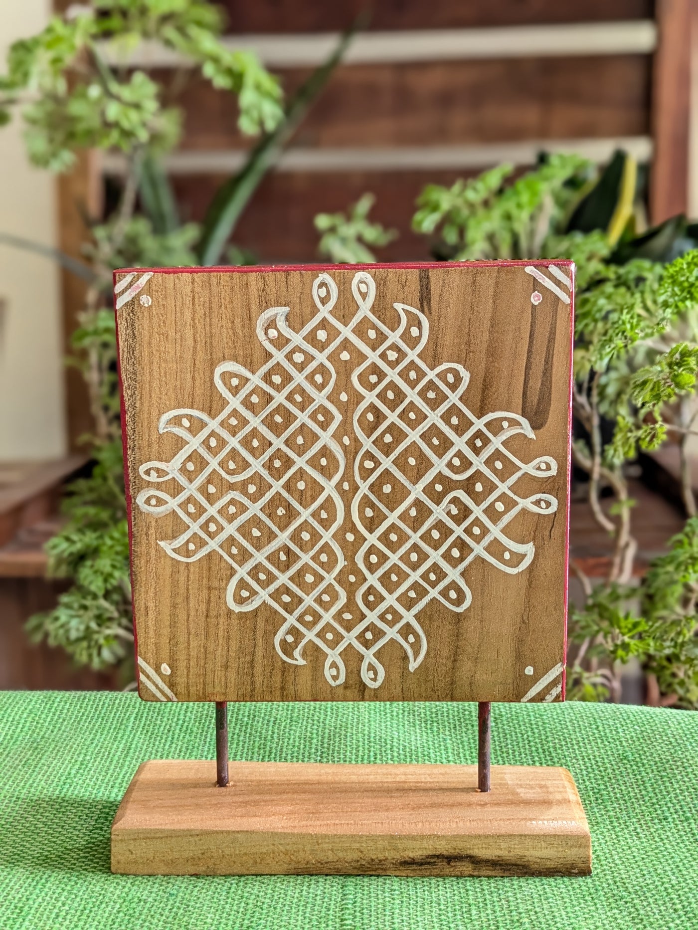 Chinhhari Madai kolam standie festival decor( Buy 1 or full set)