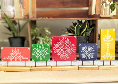 Chinhhari Madai kolam colour standie festival decor( Buy 1 or full set)