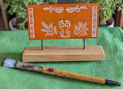 Chinhhari Madai Alpana colour standie festival decor( Buy 1 or full set)
