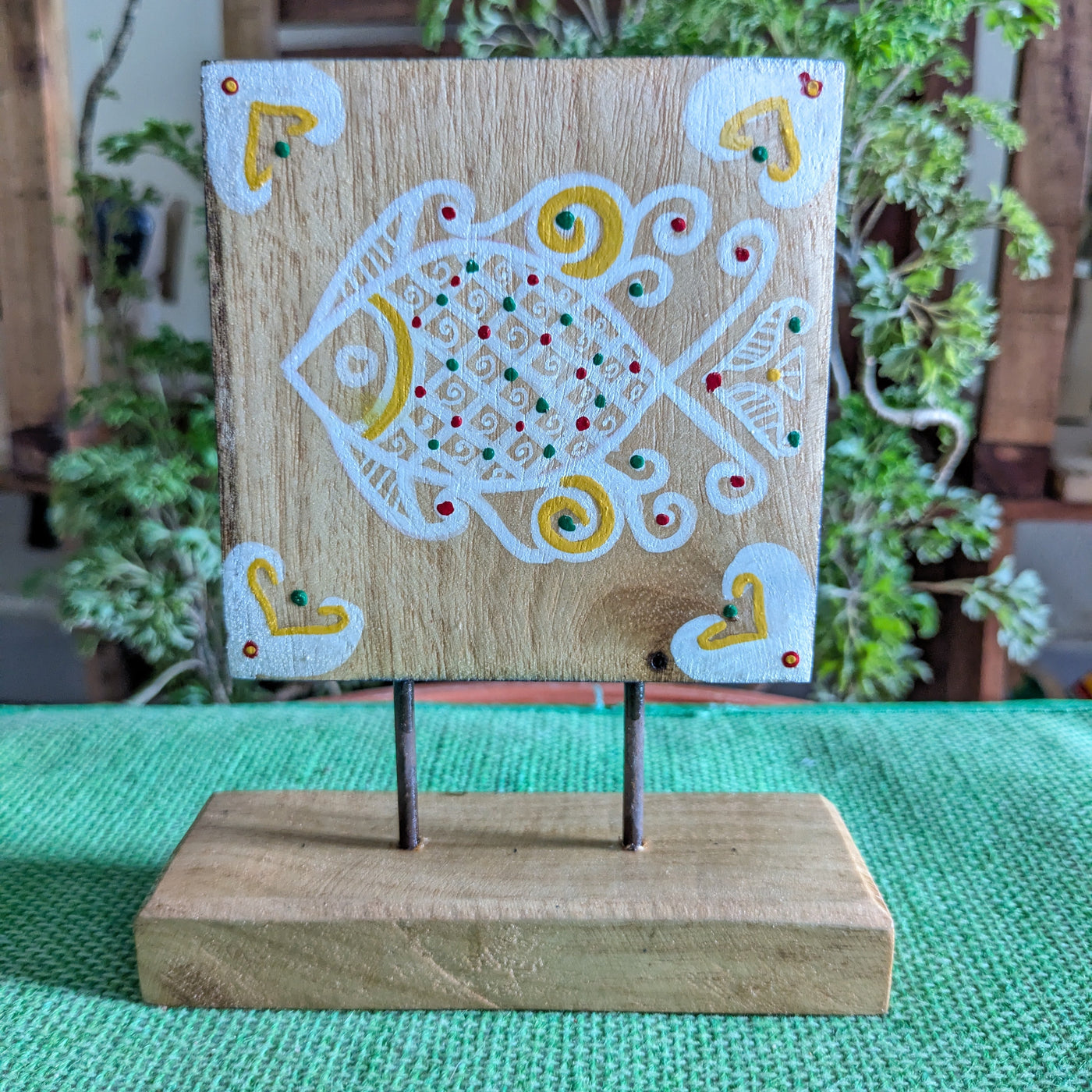 Chinhhari Madai Alpana standie festival decor( Buy 1 or full set)