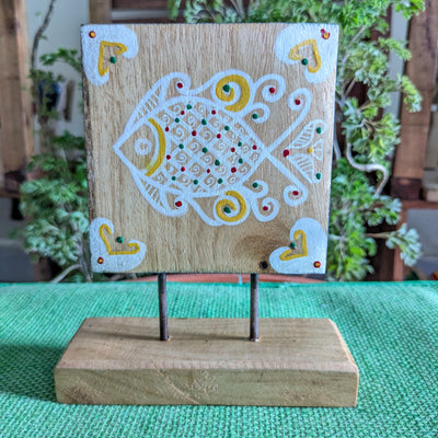 Chinhhari Madai Alpana standie festival decor( Buy 1 or full set)