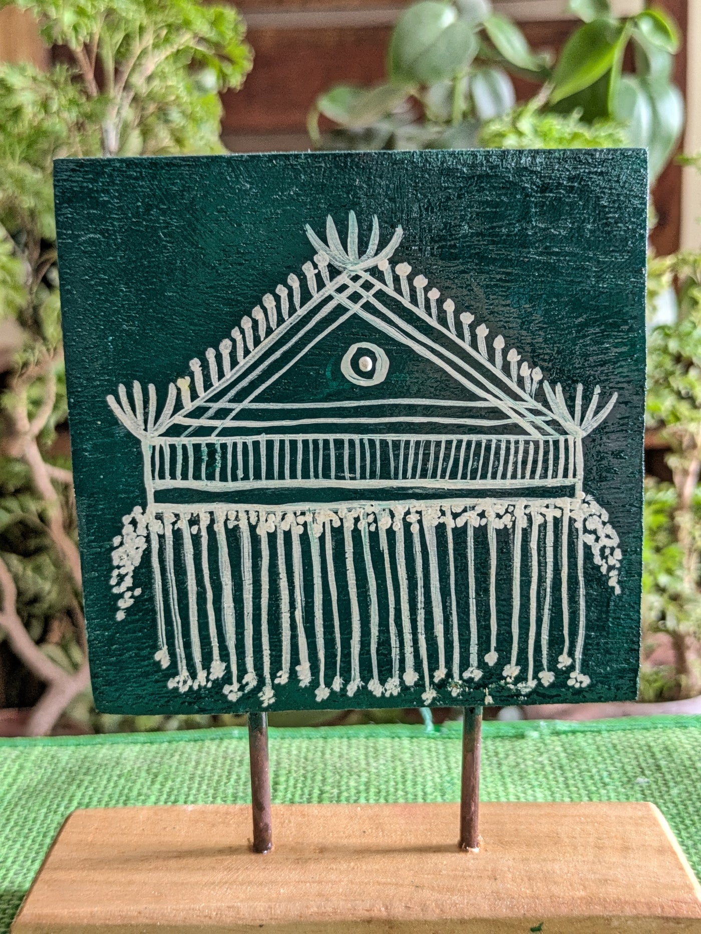 Chinhhari Madai Godna colour standie festival decor( Buy 1 or full set)