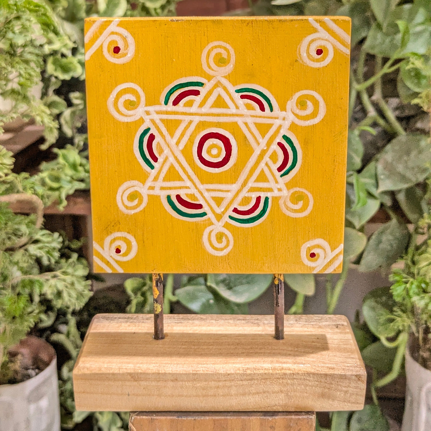 Chinhhari Madai Bihai colour standie festival decor( Buy 1 or full set)