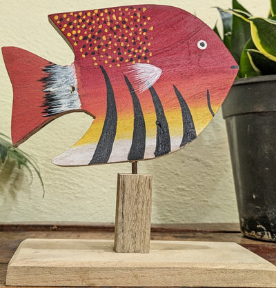 Chinhhari Madai red Fish garden decor