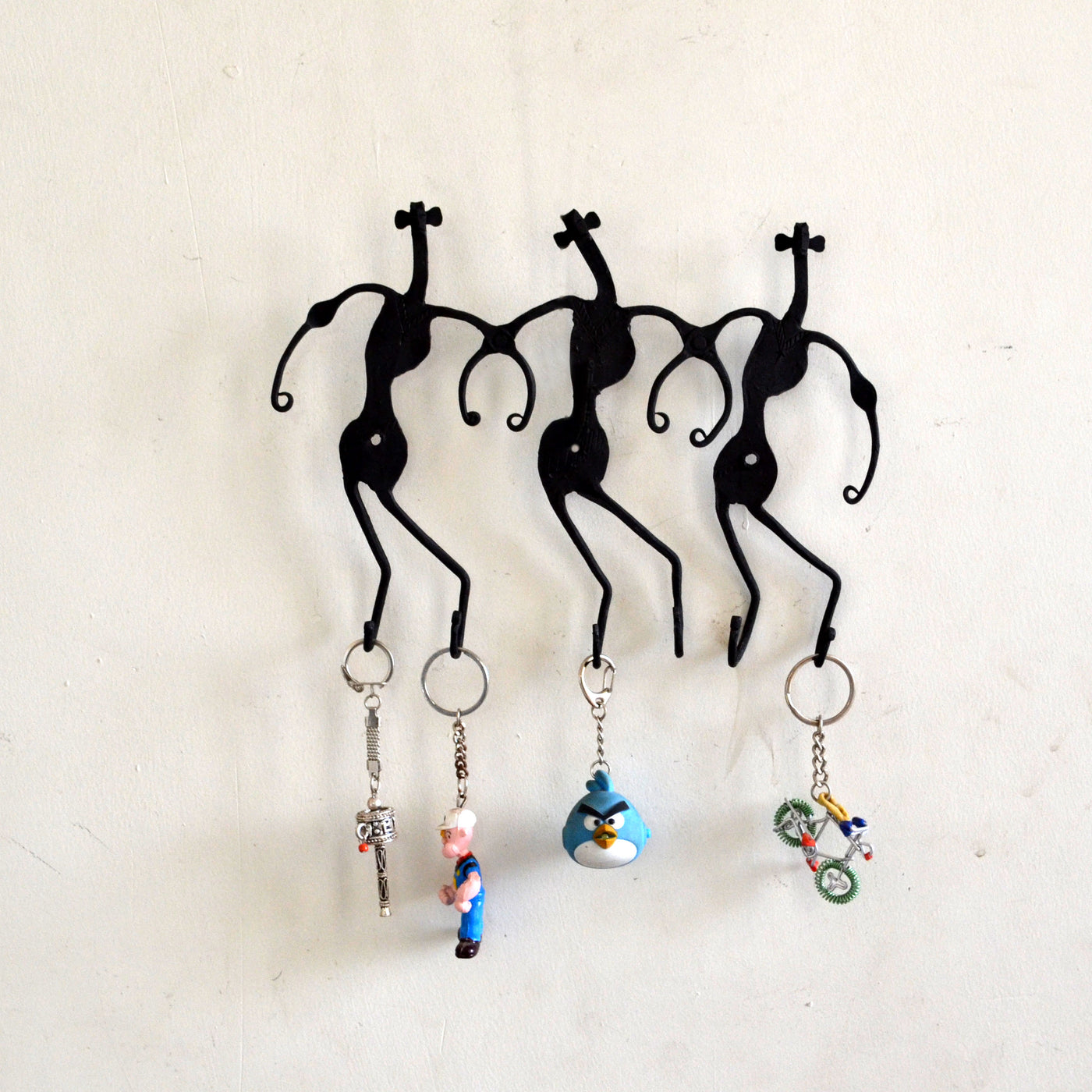 Chinhhari arts Wrought Iron Tribal Dance 6 Hook Keychain Holder - Chinhhari Arts store