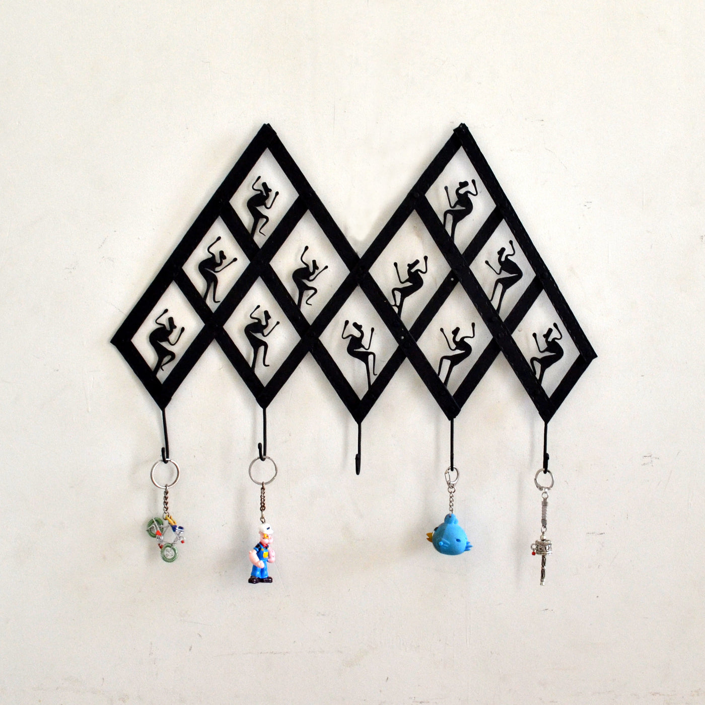 Chinhhari arts Wrought Iron  Abstract Tribal 5 Hook Keychain Holder - Chinhhari Arts store