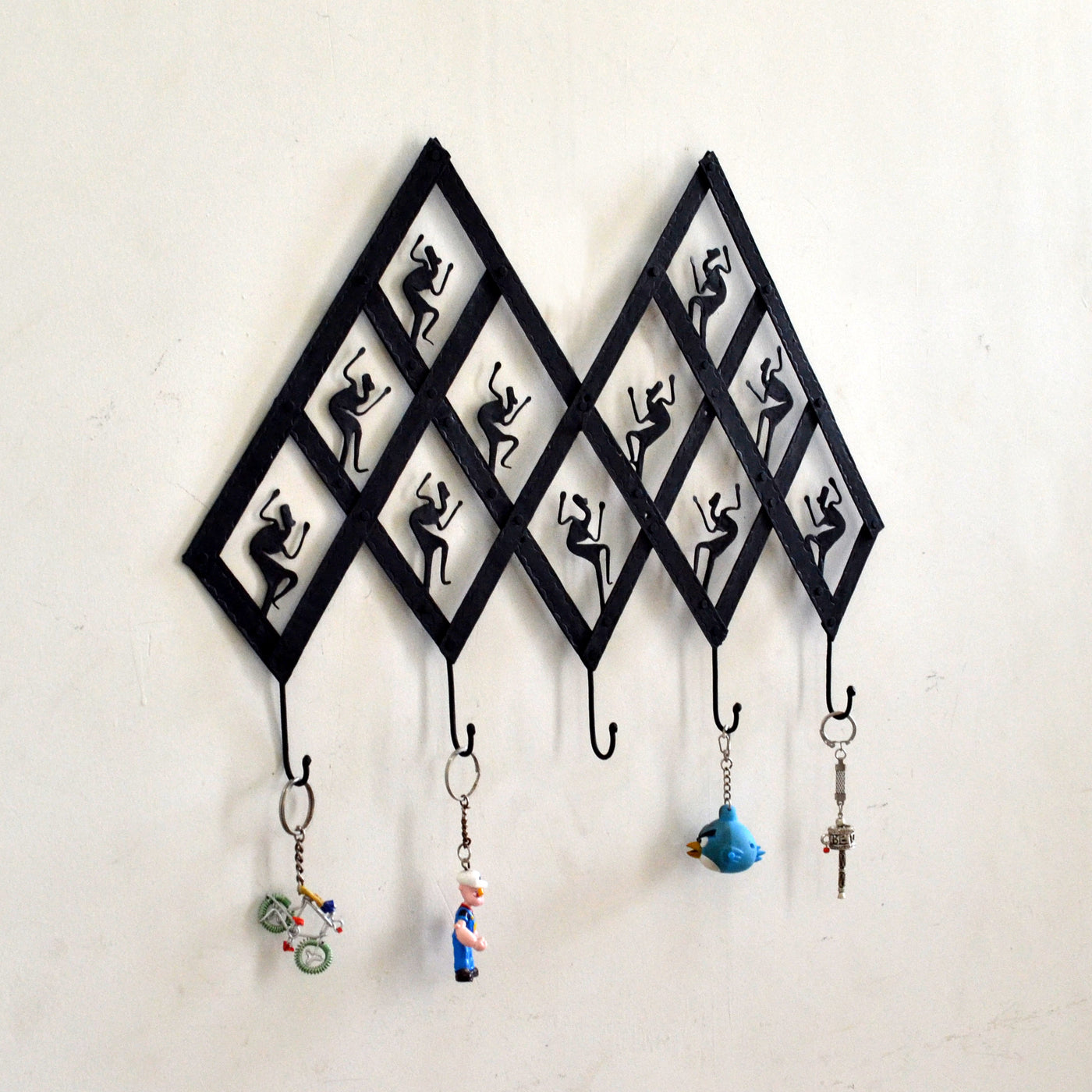 Chinhhari arts Wrought Iron  Abstract Tribal 5 Hook Keychain Holder - Chinhhari Arts store
