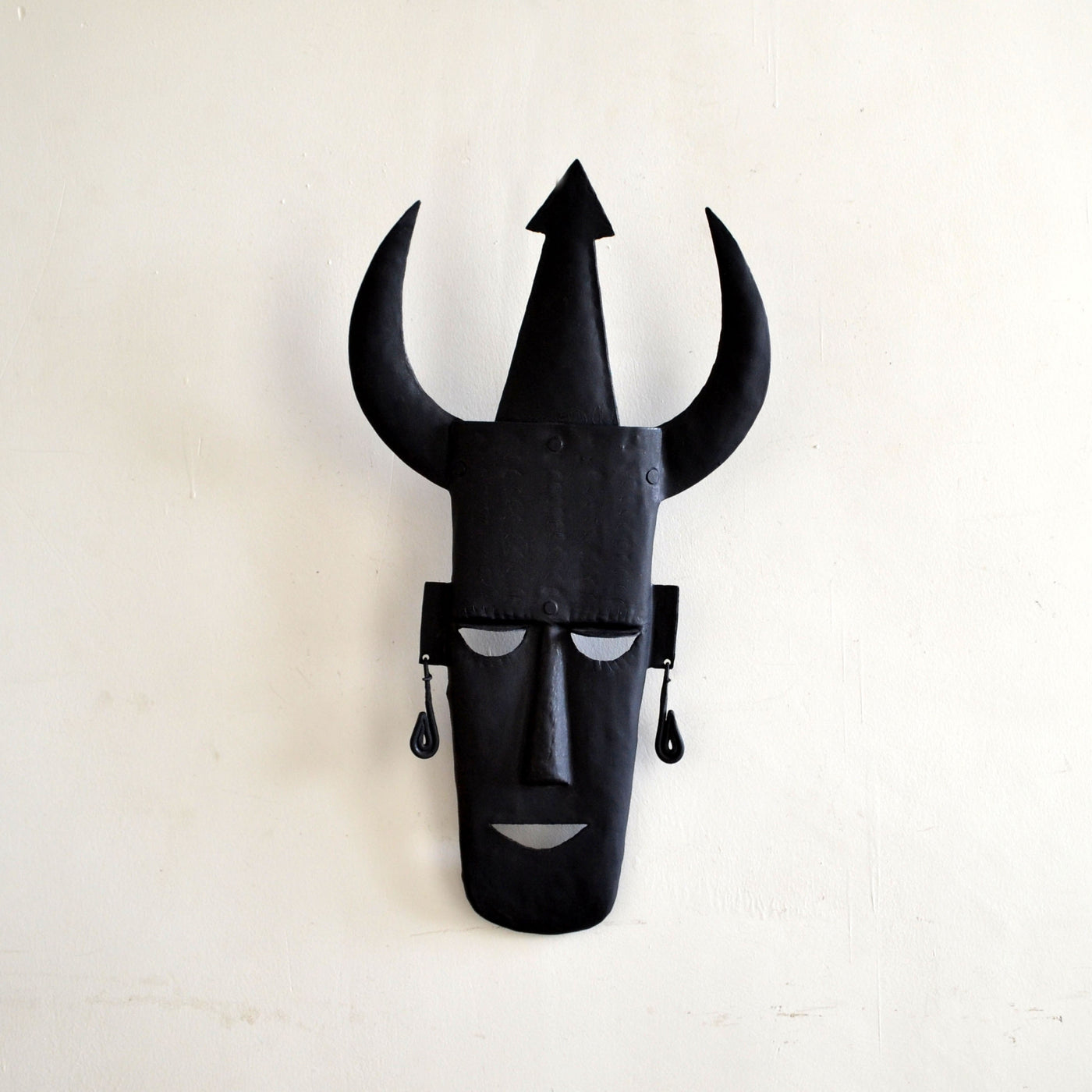 Chinhhari arts Wrought Iron Tribal Mask - Chinhhari Arts store
